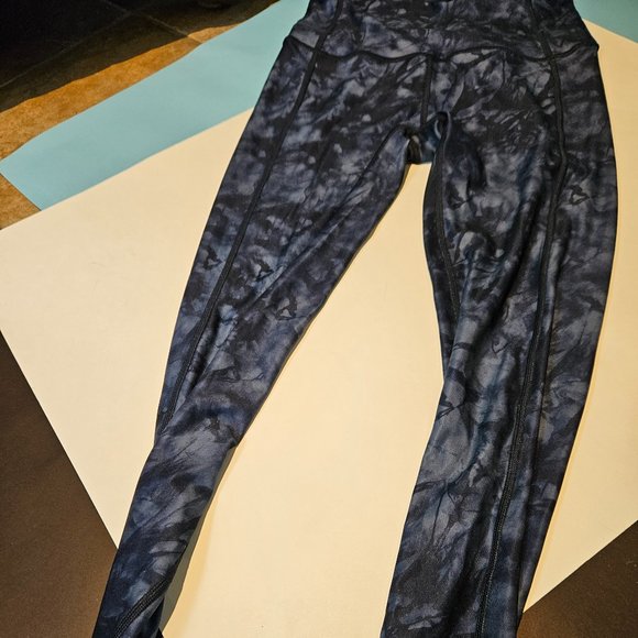 dark bule colored leggings - Picture 1 of 3